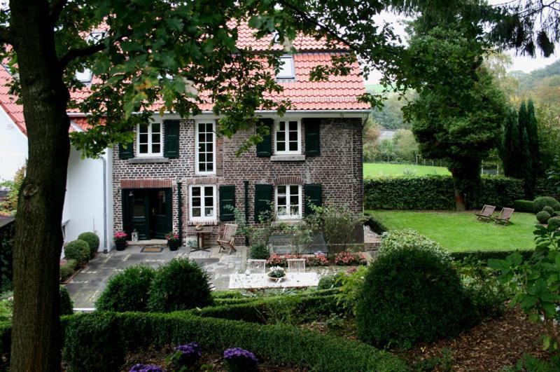 Der Borner Hof Ratingen Exterior foto